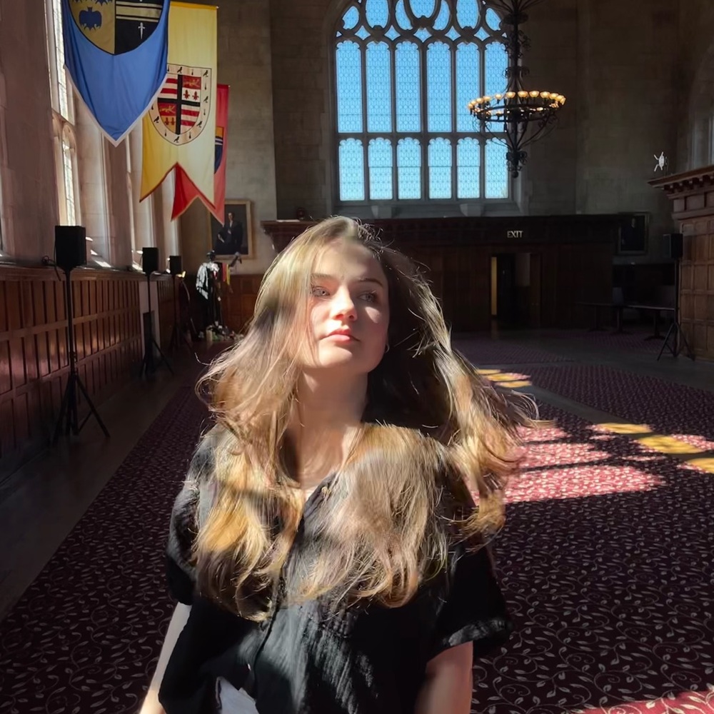 Meet your Posher, Olive